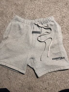 Fear of god Men’s Gray Sweat Shorts